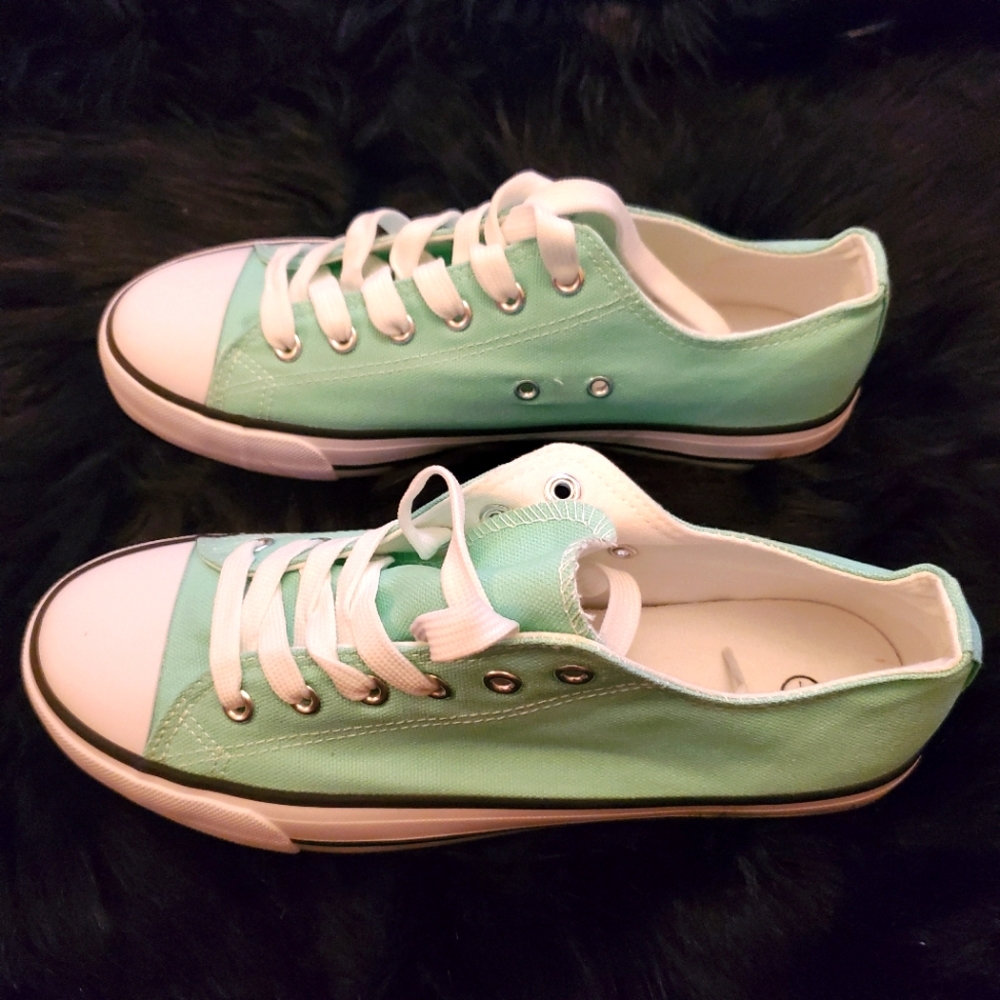 Women's Mint Green Canvas Sneakers